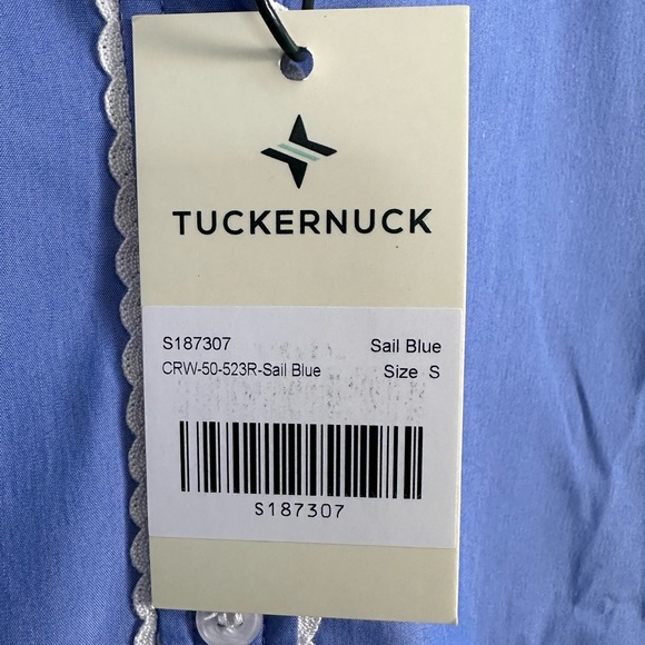 TUCKERNUCK Sail Blue Cropped Jasper Button Down - Picture 9 of 12